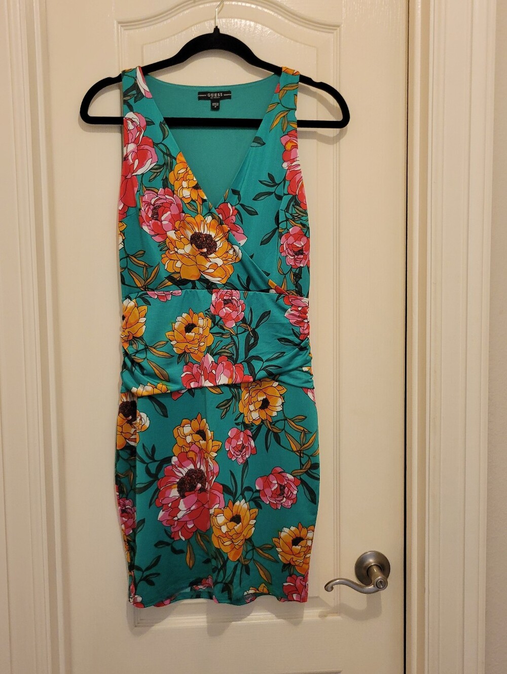 GUESS Green Floral Sleeveless Wrap-Style Lined Midi Dress Ladies Medium.